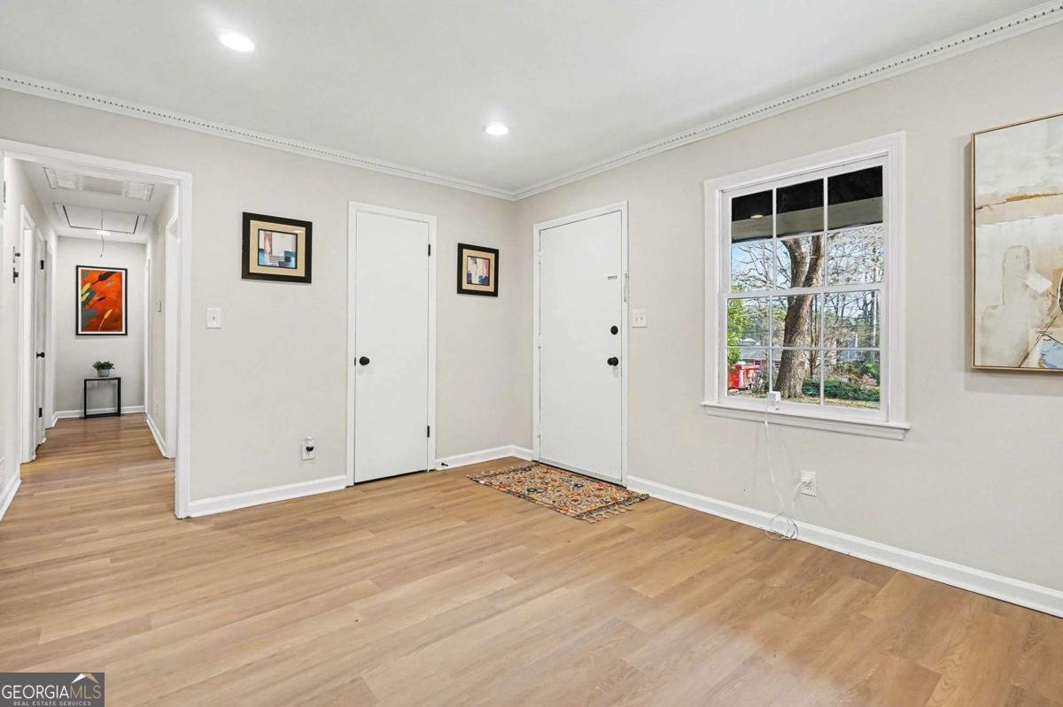 5303 Corinth Drive Stone Mountain - Photo 15