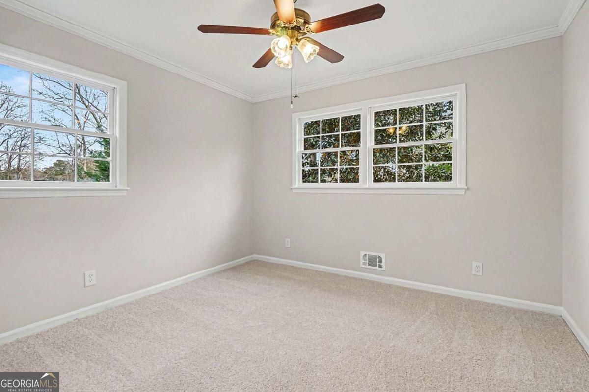 5303 Corinth Drive Stone Mountain - Photo 20