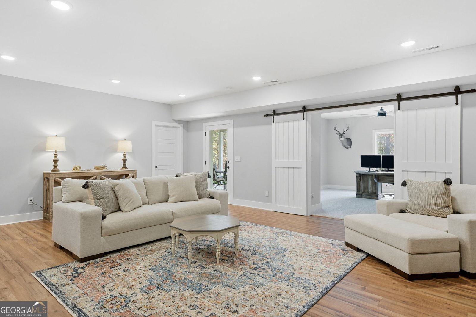 227 Wilshire Terrace White - Photo 33