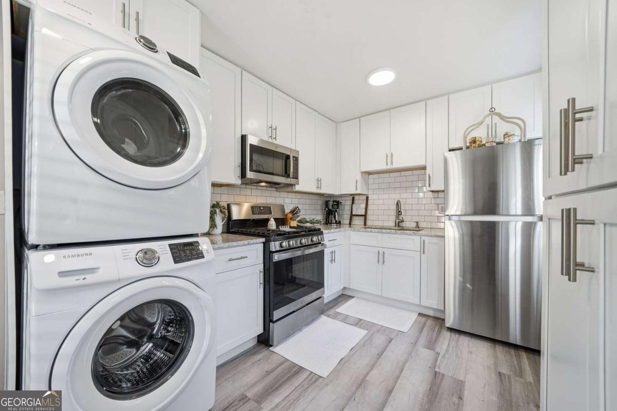 2951 Palm Drive East Point - Photo 10