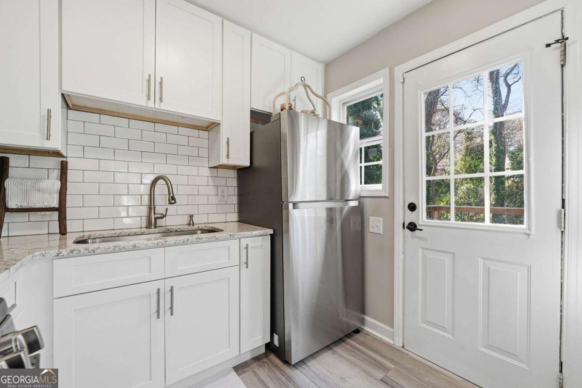 2951 Palm Drive East Point - Photo 13