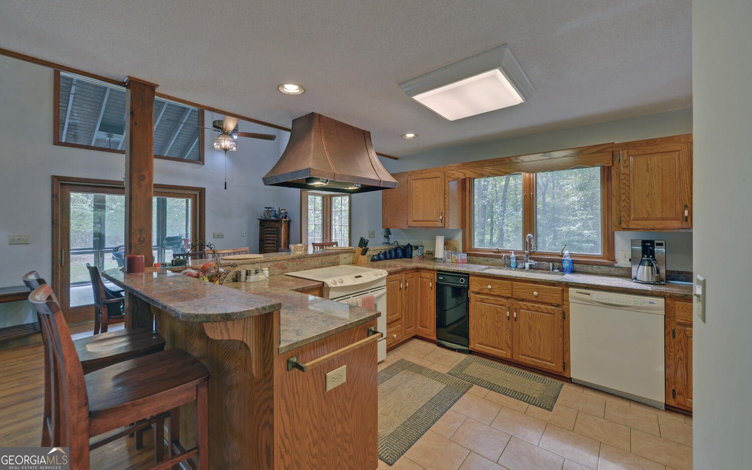 396 Greenleaf Drive Lavonia - Photo 7