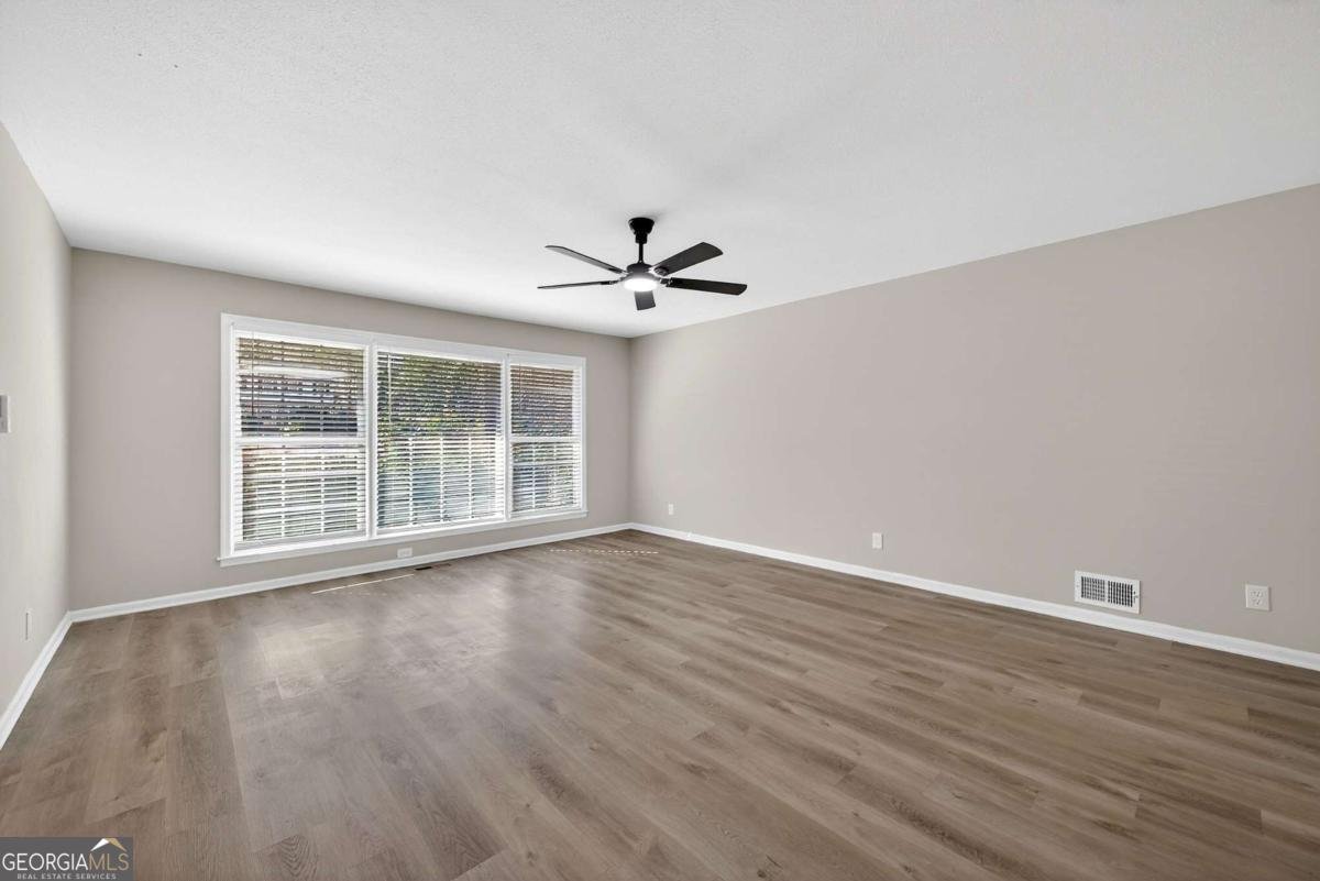 187 Old Timber Road Lawrenceville - Photo 6