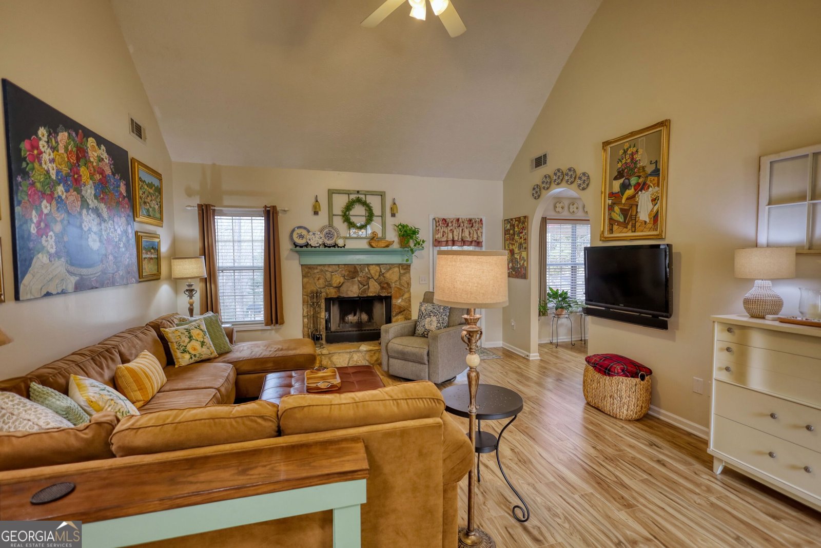 1248 Rockview Court Loganville - Photo 10