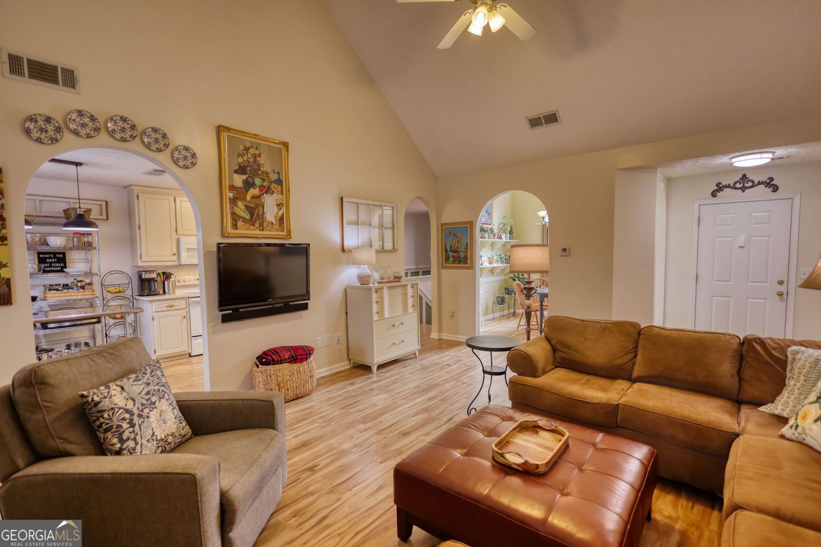 1248 Rockview Court Loganville - Photo 11