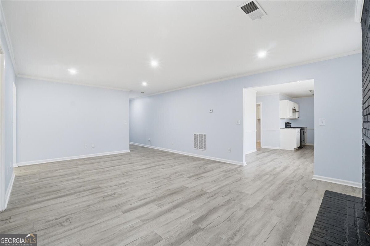 1627 Cherry Hill Court Conyers - Photo 11