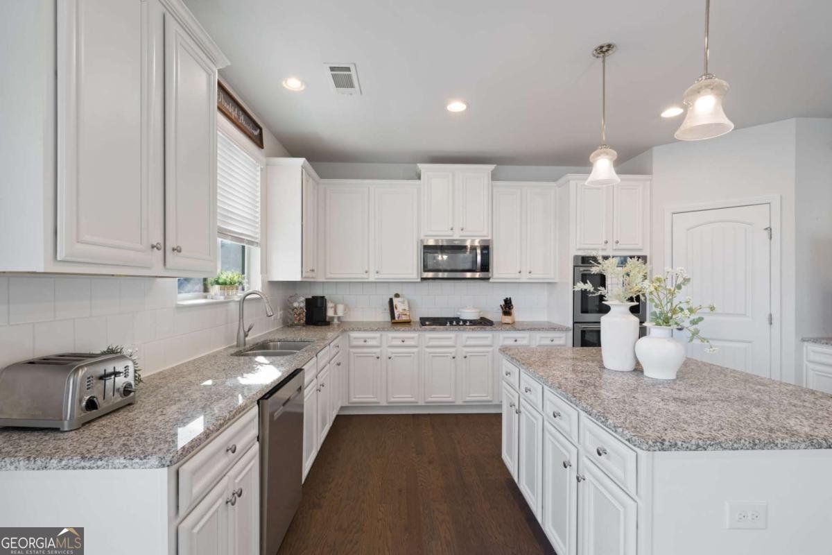 7925 Brewton Creek Drive Cumming - Photo 15