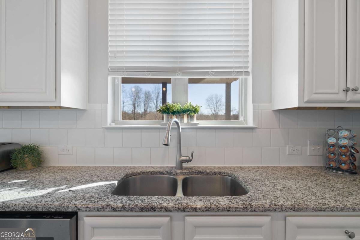 7925 Brewton Creek Drive Cumming - Photo 18