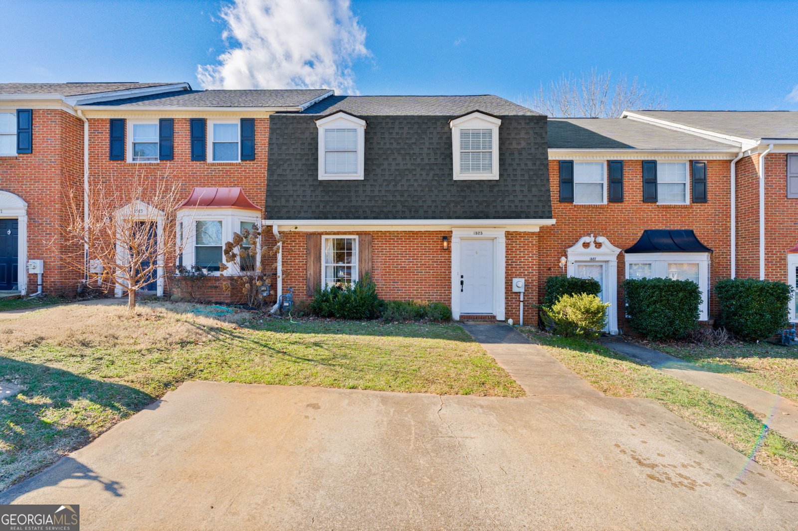 1525 Paces Ferry North Drive Smyrna - Photo 1