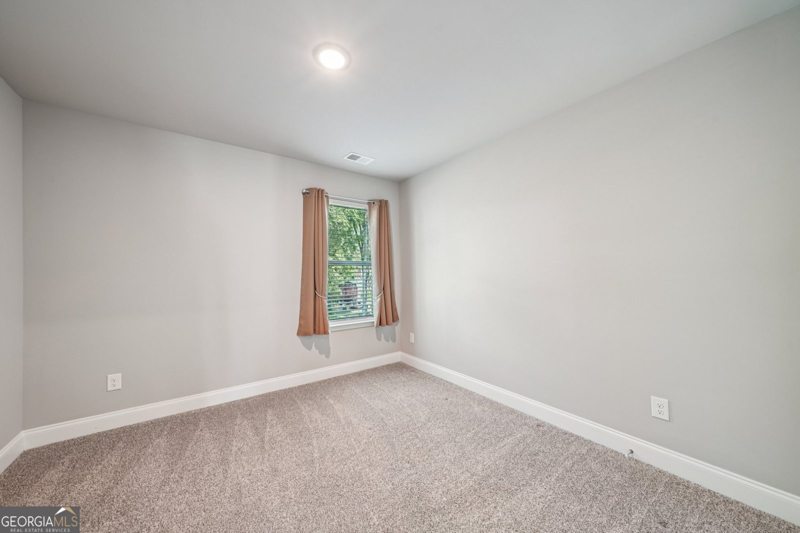 313 Sammy Circle Griffin - Photo 14