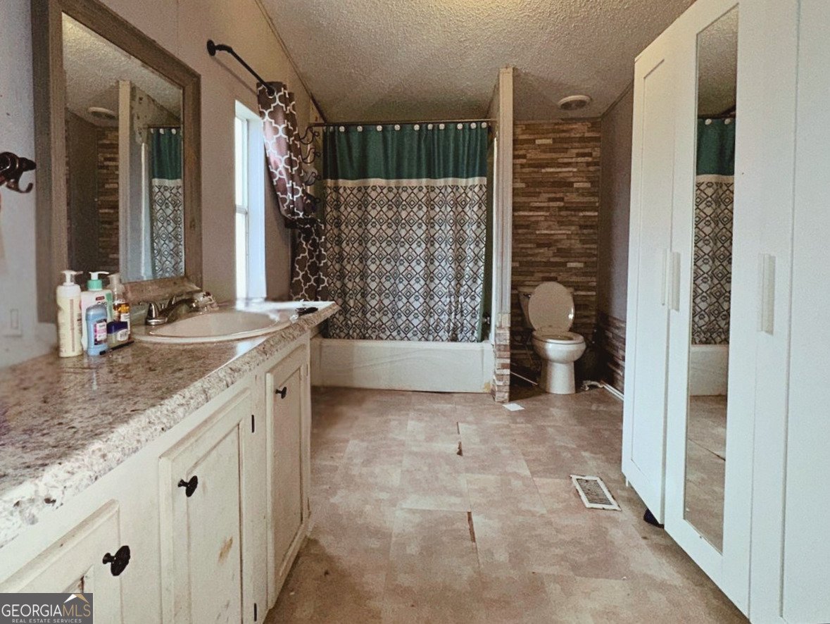 209 Williamsburg Trail Byron - Photo 6