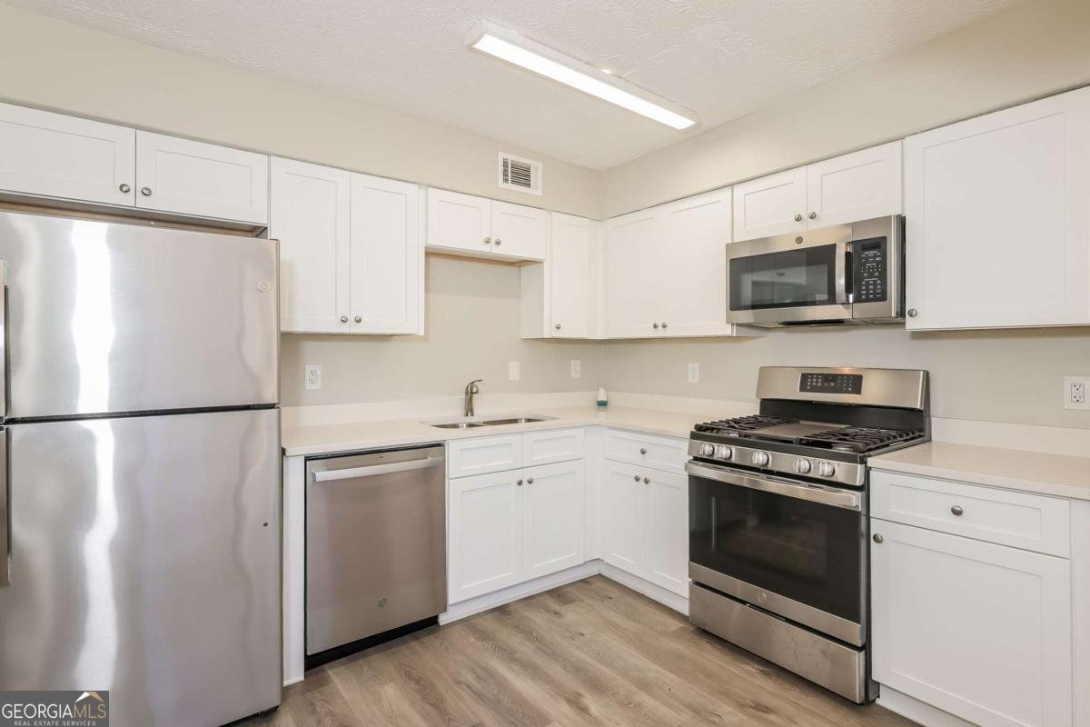 5541 Panola Place Lithonia - Photo 9