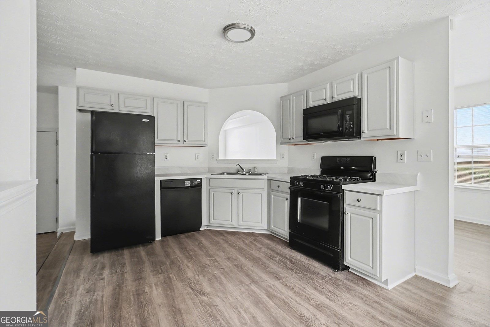 5863 Three Lakes Drive South Fulton - Photo 9