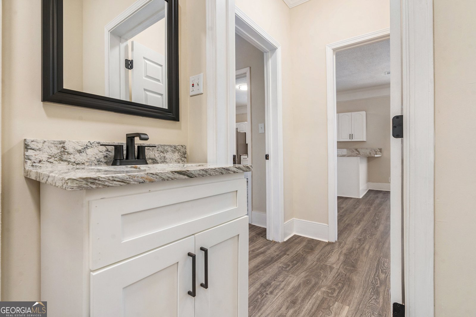 341 Main Street Griffin - Photo 9