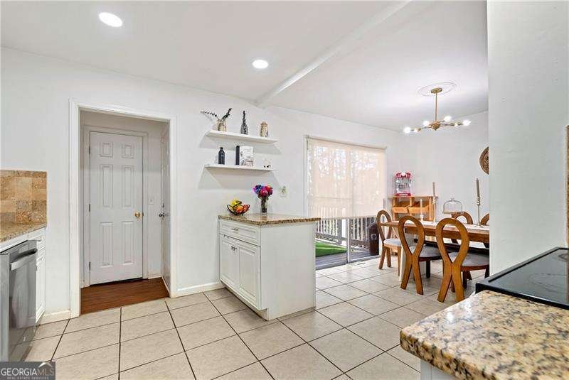 4362 Long Pines Court Tucker - Photo 11