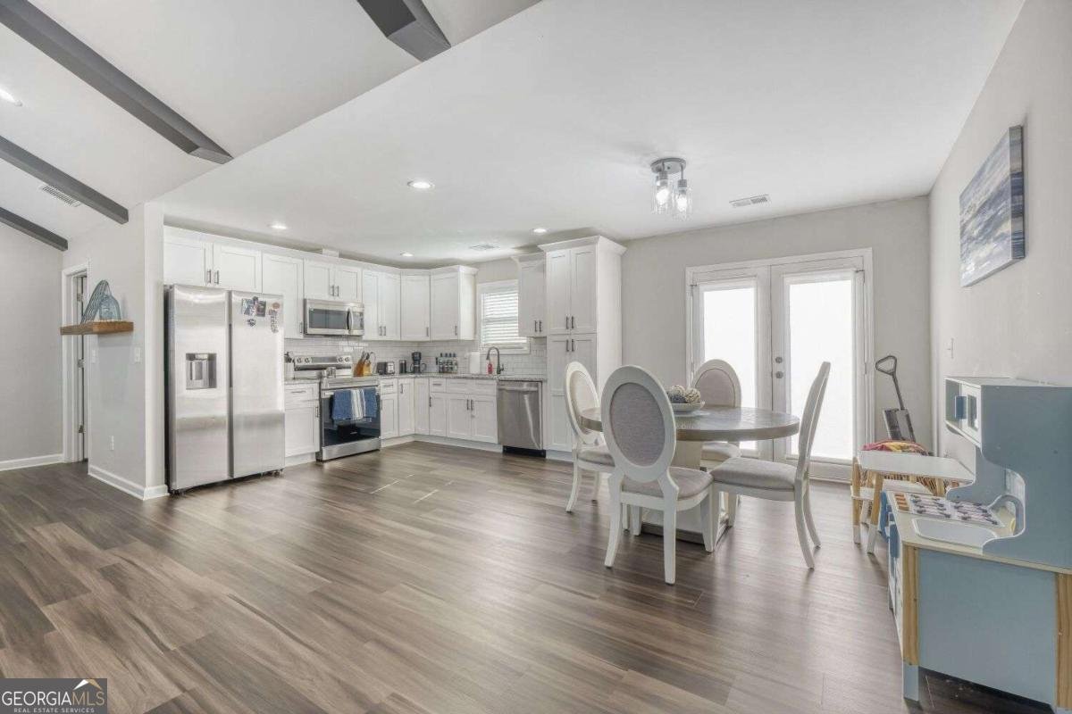 3161 Stone Mountain Street Covington - Photo 9