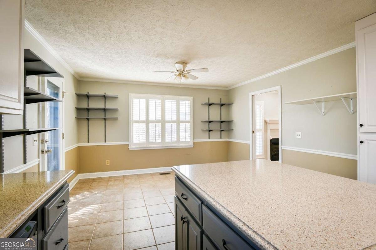 1010 Charles Court Statham - Photo 17