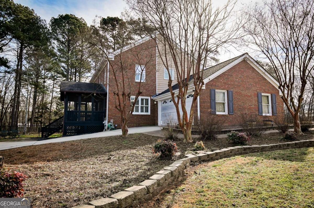 1010 Charles Court Statham - Photo 52