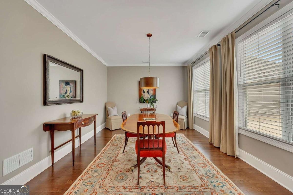 246 Somerset Circle Woodstock - Photo 10