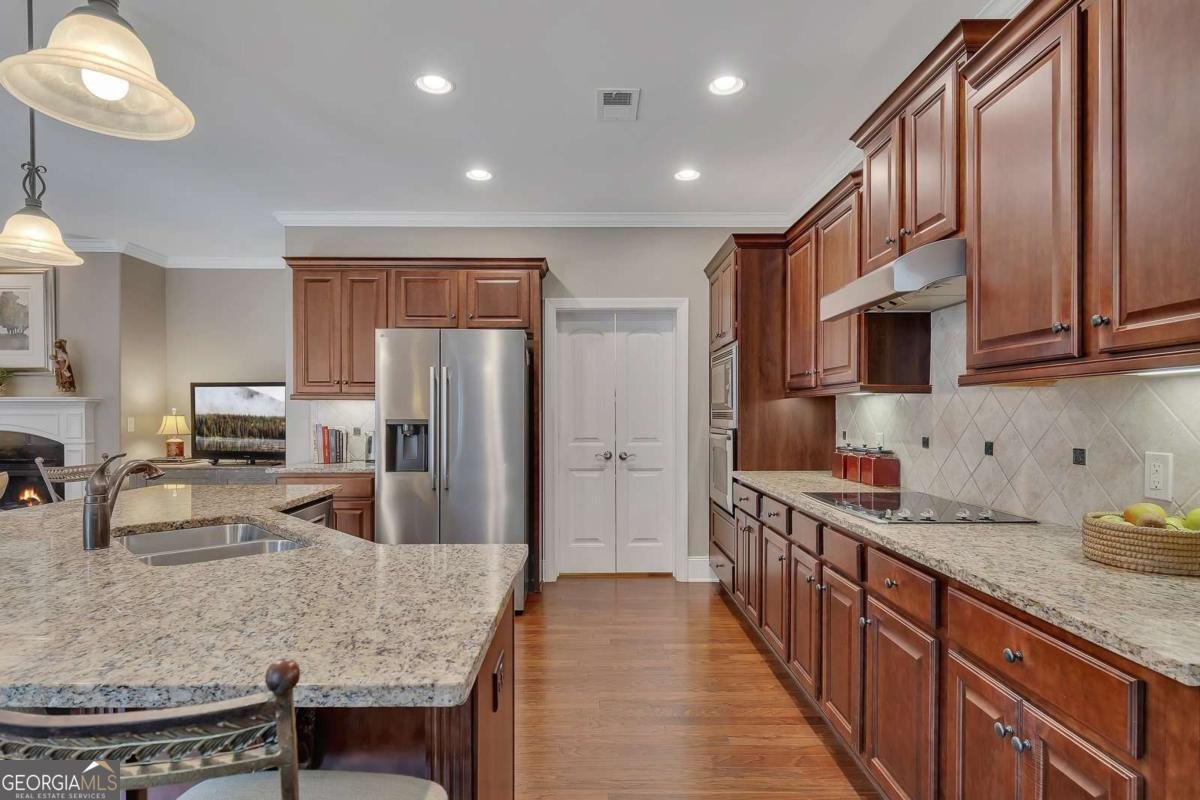 246 Somerset Circle Woodstock - Photo 14