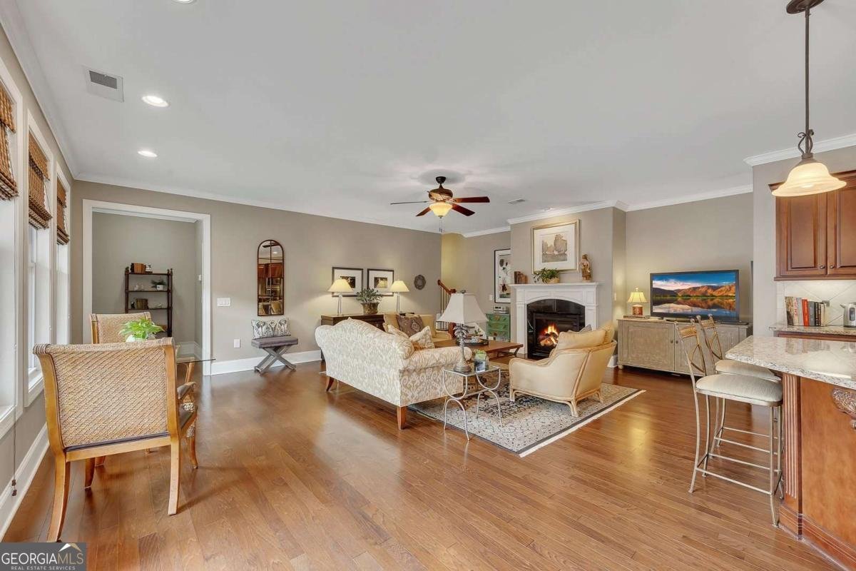 246 Somerset Circle Woodstock - Photo 18