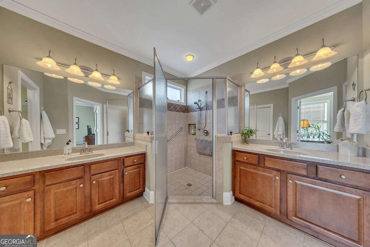 246 Somerset Circle Woodstock - Photo 31