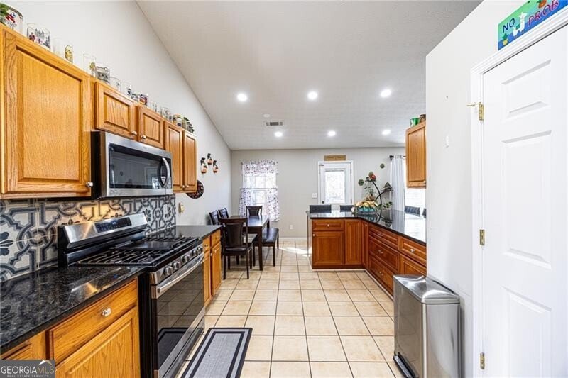 2730 Angel Oak Circle Dacula - Photo 17