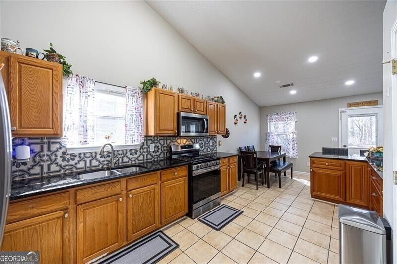 2730 Angel Oak Circle Dacula - Photo 18