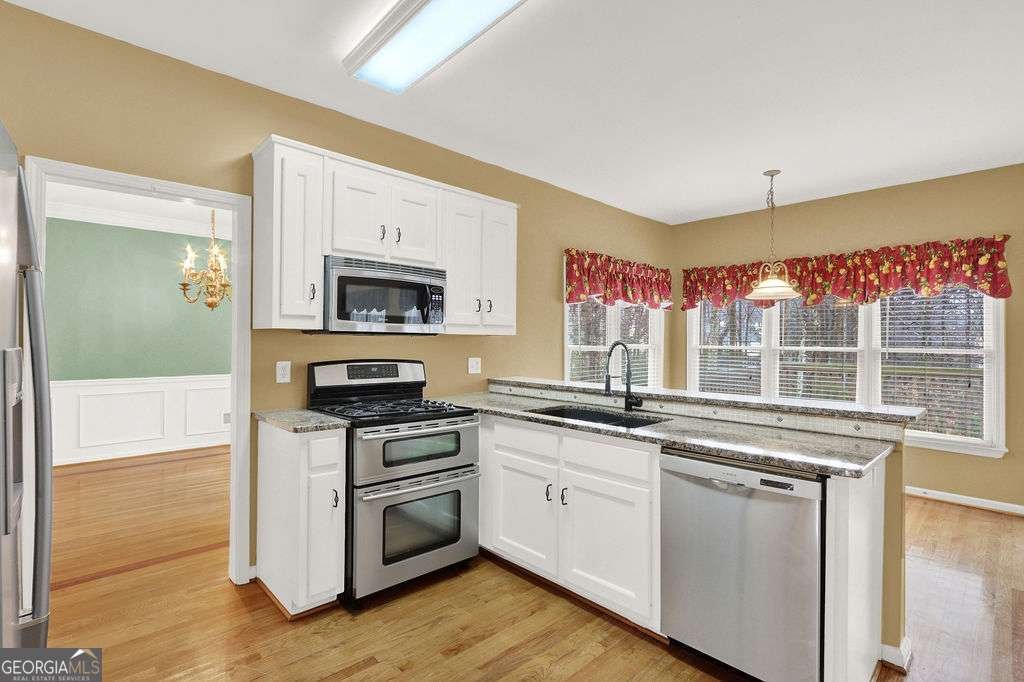 1435 Great Oaks Drive Lawrenceville - Photo 6