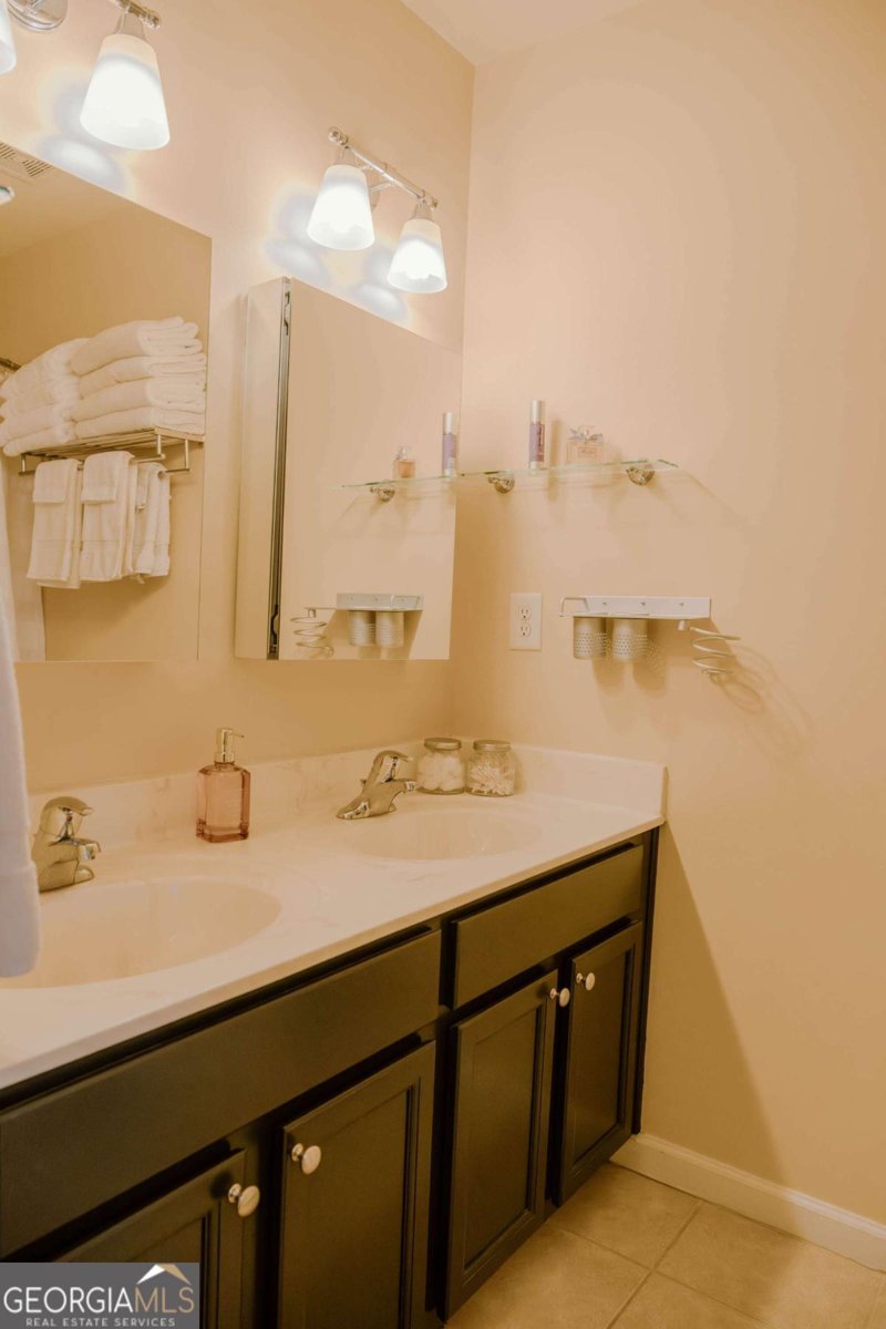 1649 Liberty Parkway Atlanta - Photo 10