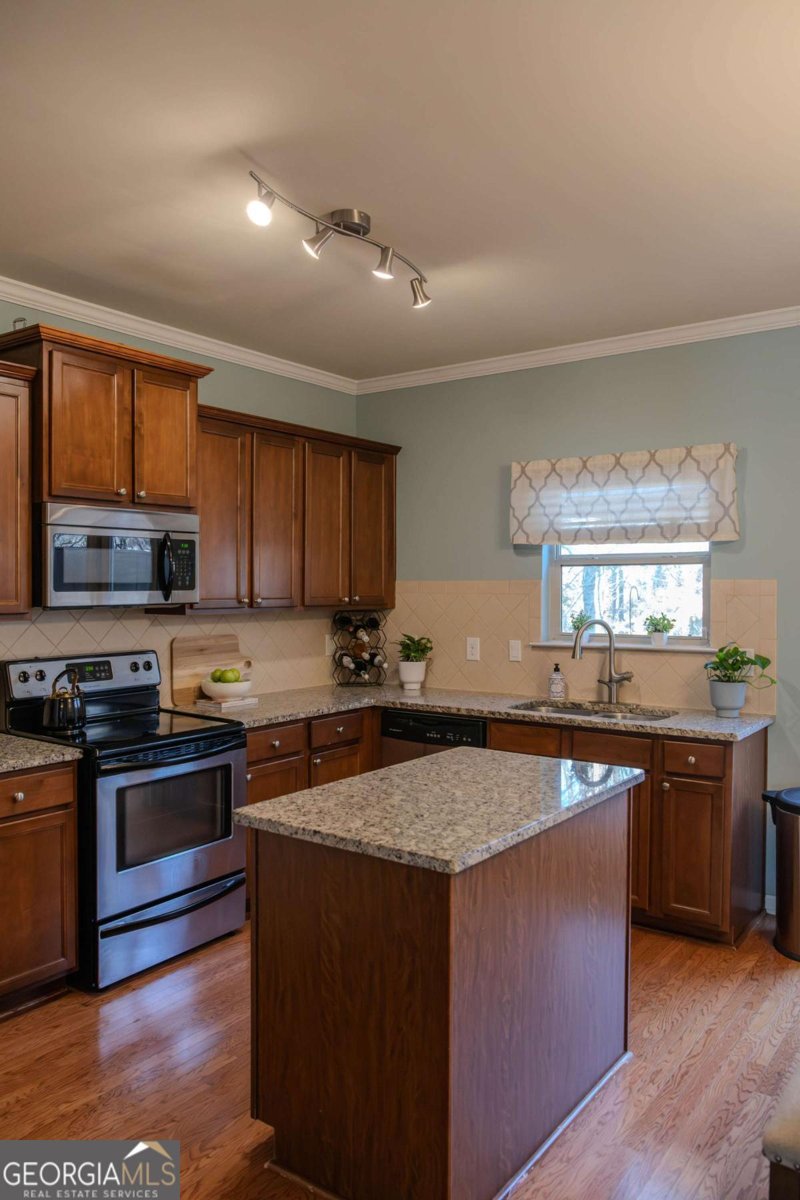 1649 Liberty Parkway Atlanta - Photo 6