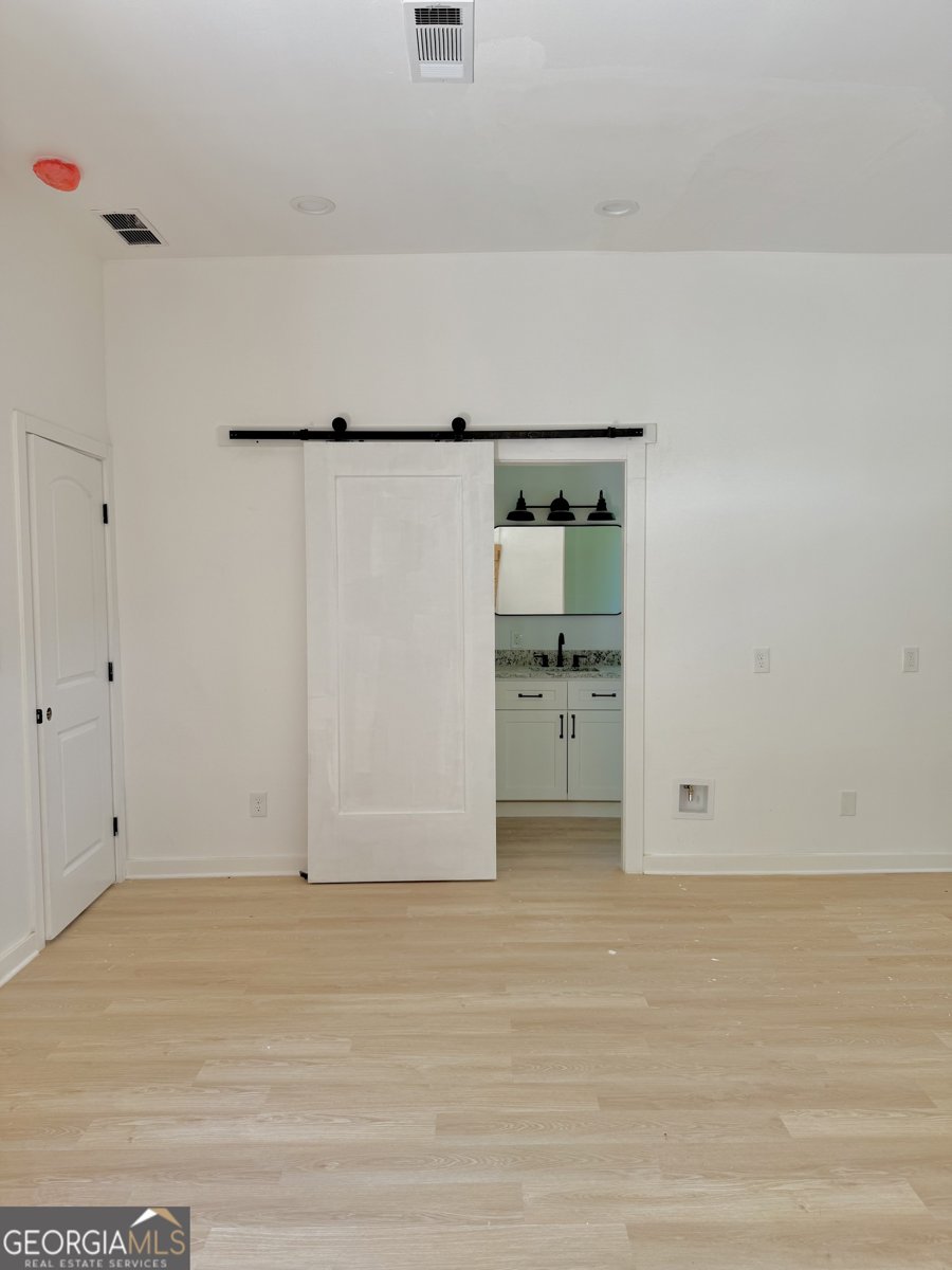 808 CENTER Street Macon - Photo 1