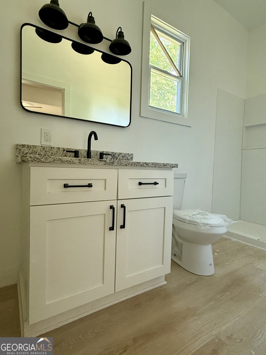 808 CENTER Street Macon - Photo 13