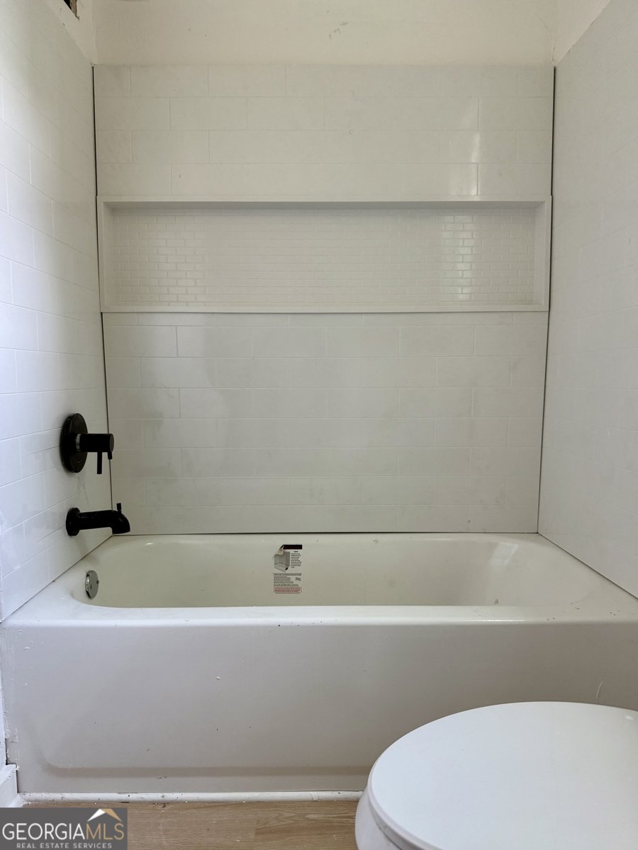 808 CENTER Street Macon - Photo 22