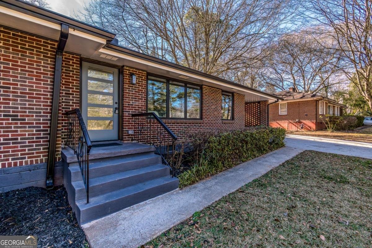 2651 Pangborn Road Decatur - Photo 1