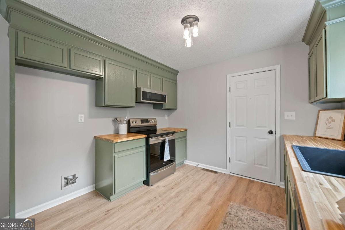 585 Pendergrass Drive Statham - Photo 11