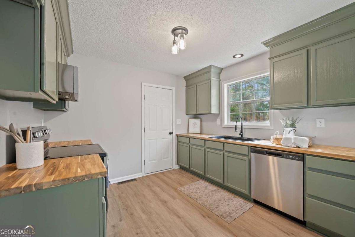 585 Pendergrass Drive Statham - Photo 12