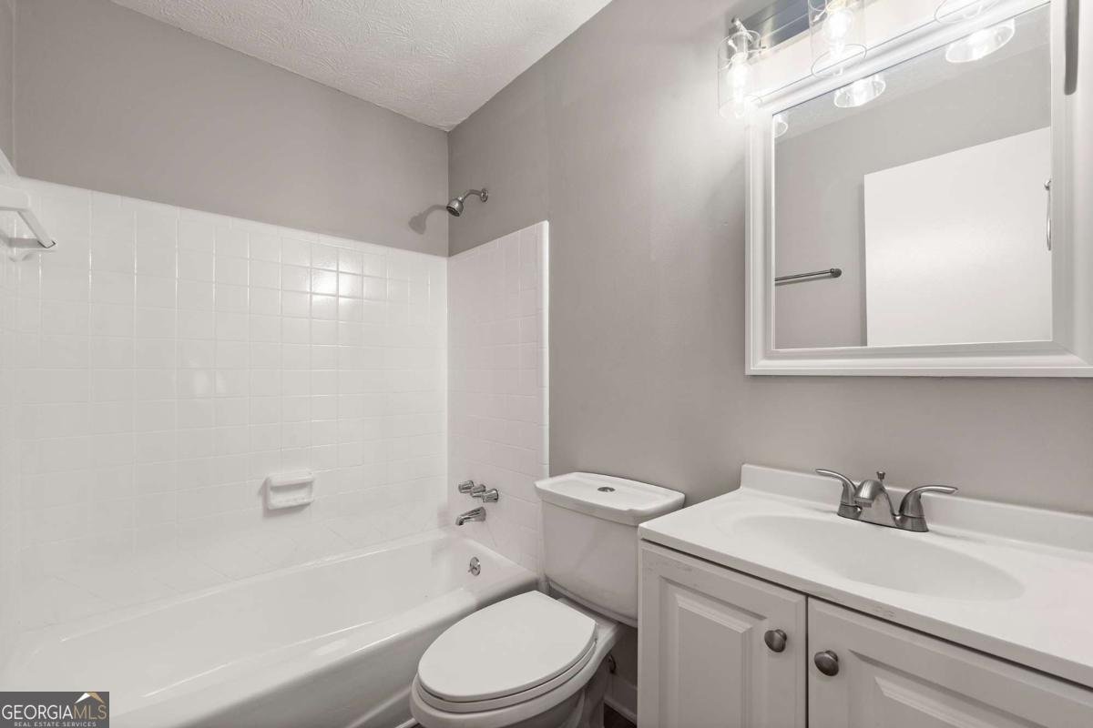 215 Hauteur Place Lilburn - Photo 11