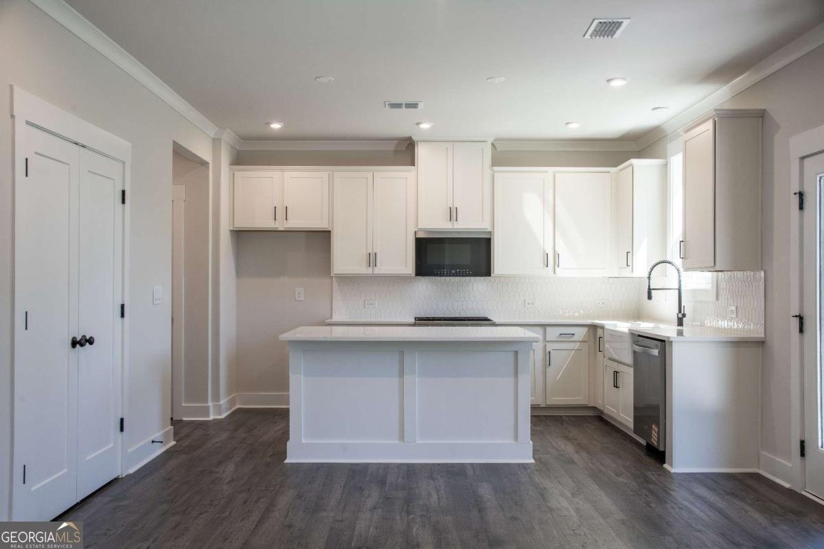 142 Henley Street Canton - Photo 11