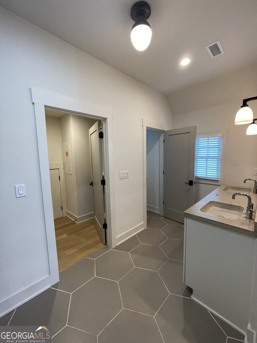 165 Kelmscott Lane Fayetteville - Photo 16