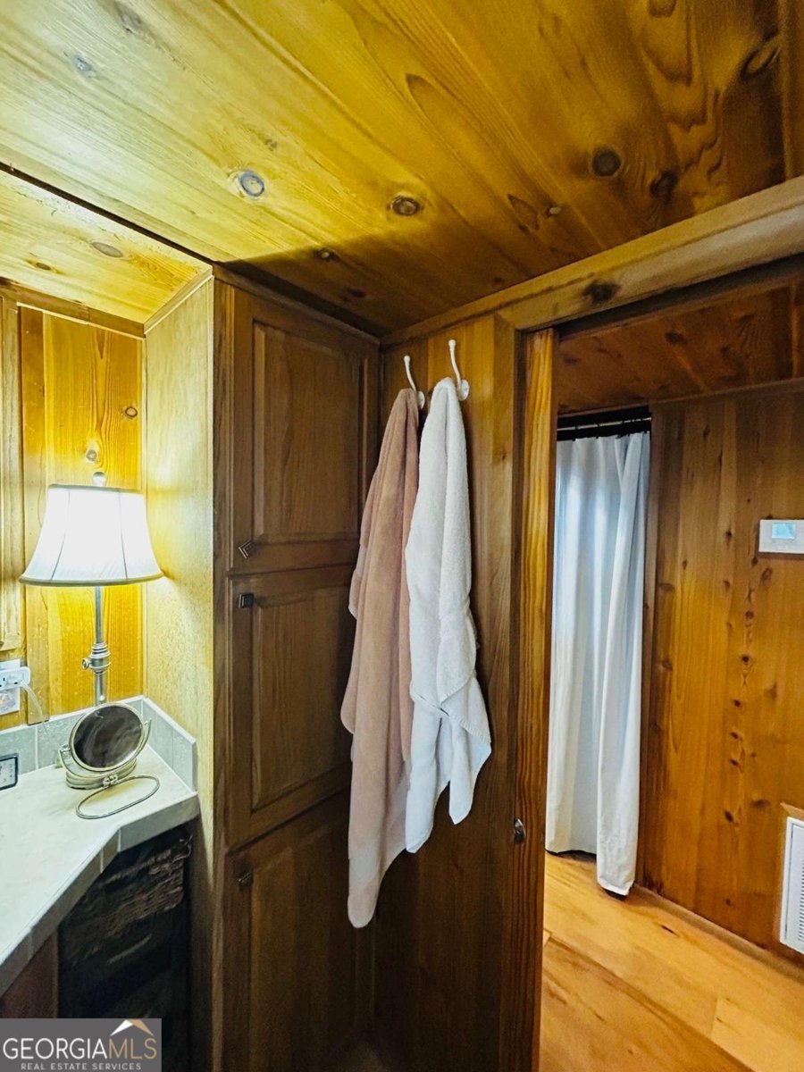 323 Leisure Acres Drive Cleveland - Photo 15