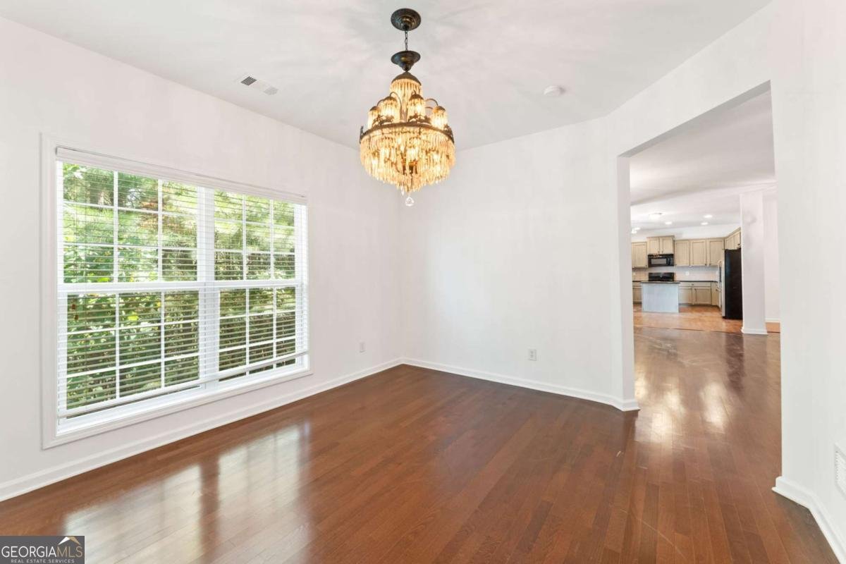 208 Sawtooth Court Canton - Photo 11