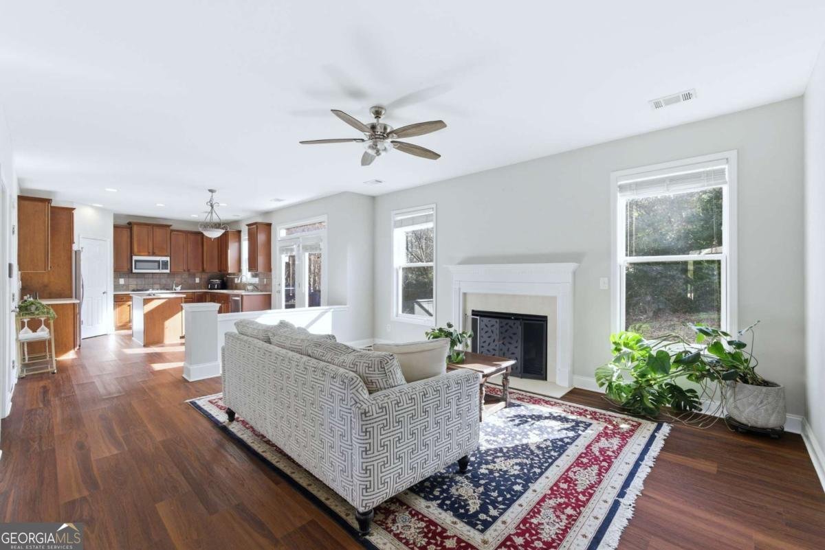 206 Northbrooke Court Woodstock - Photo 11