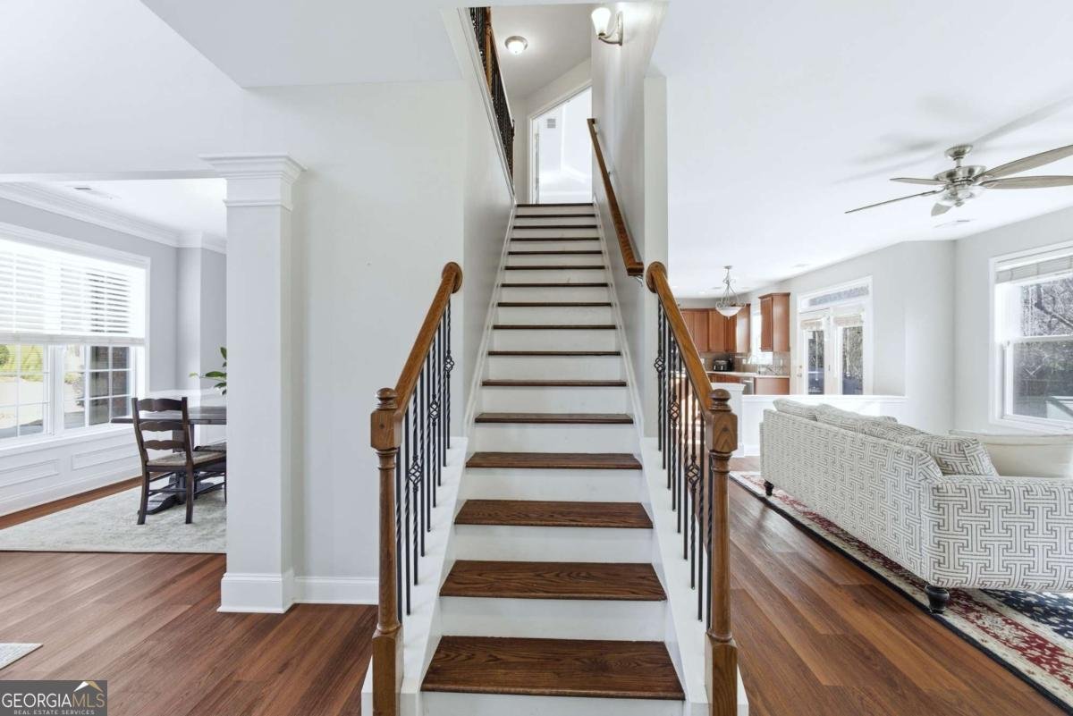 206 Northbrooke Court Woodstock - Photo 6