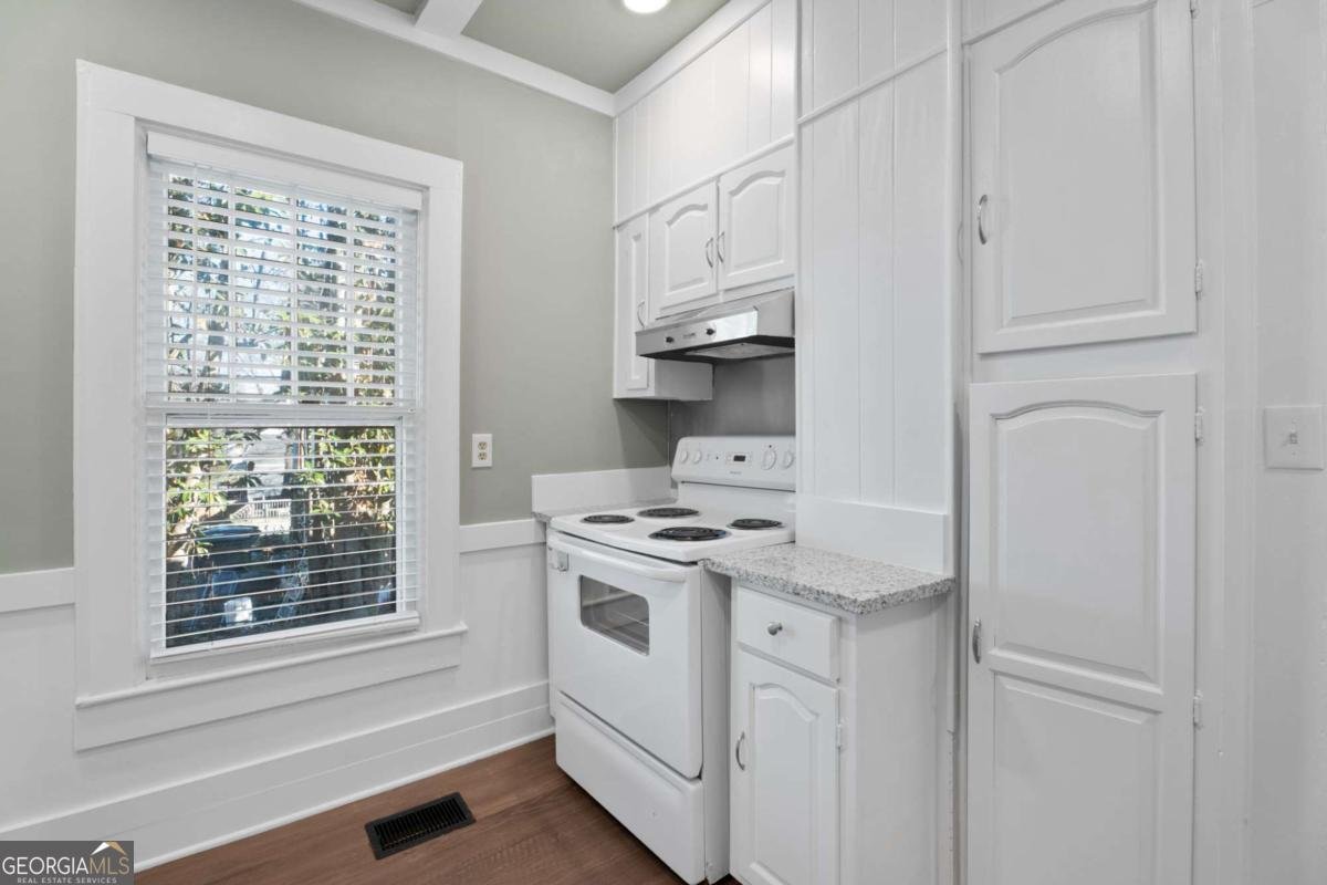 523 North Avenue Hapeville - Photo 27