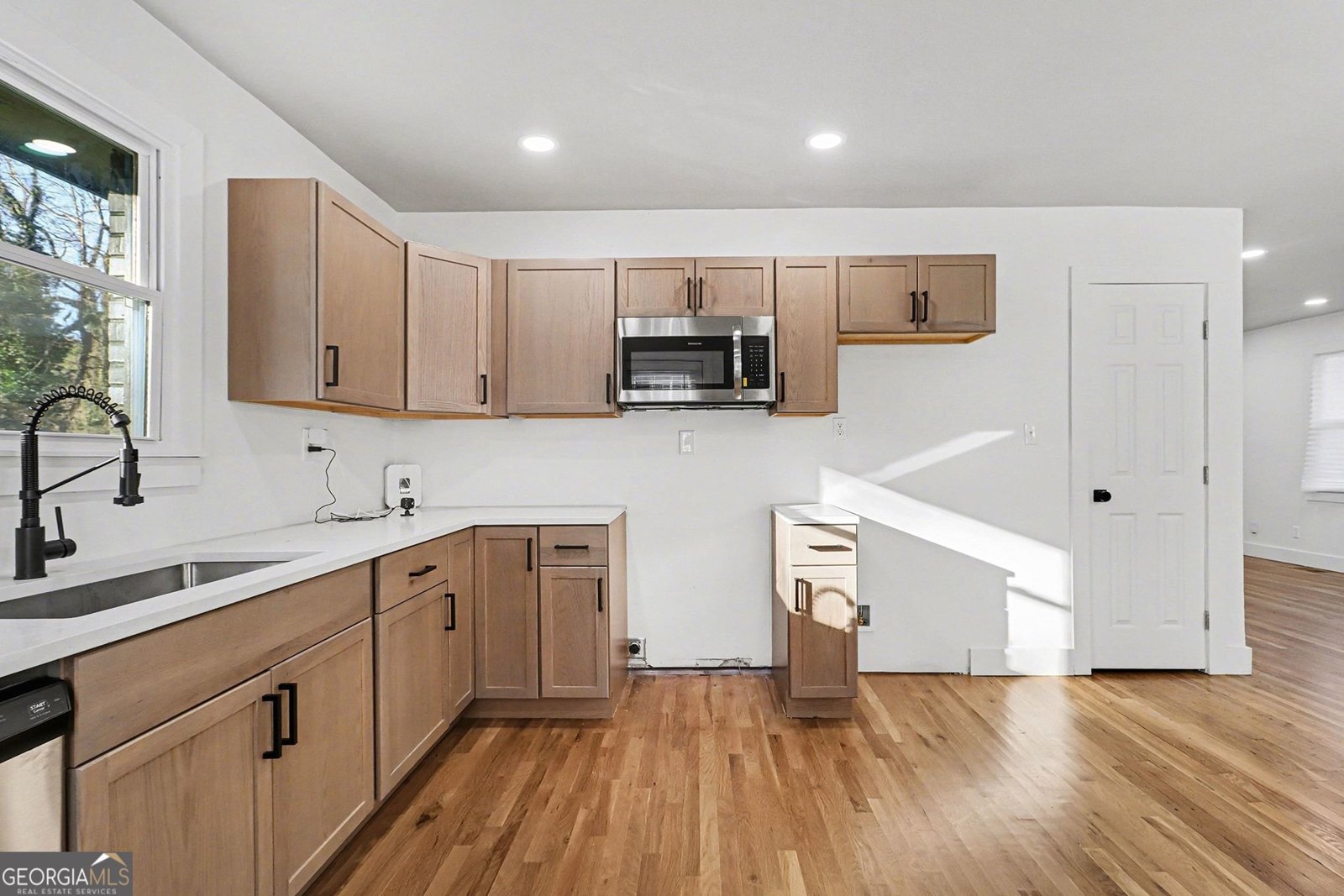 2213 Sharon Way Decatur - Photo 3