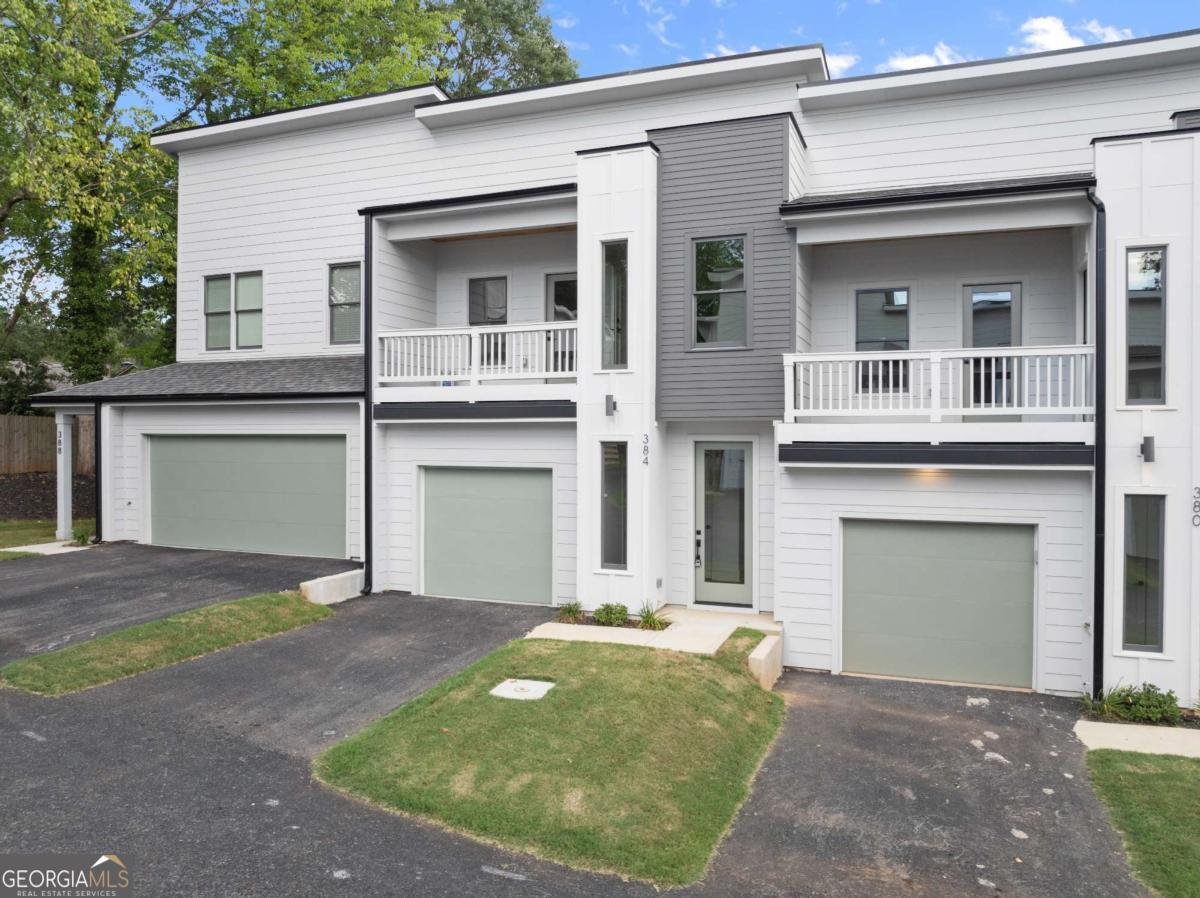 380 Forrest Avenue Gainesville - Photo 1