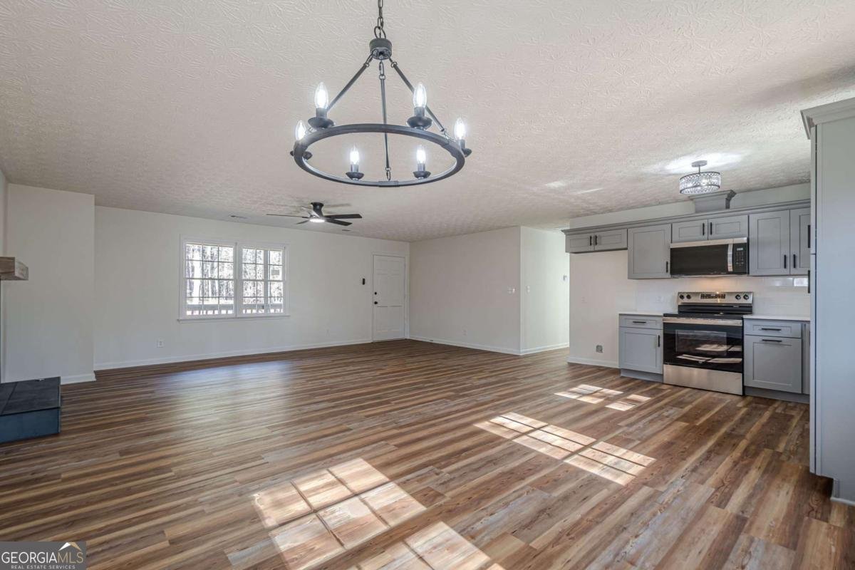 1980 Morgan Trace Canton - Photo 13