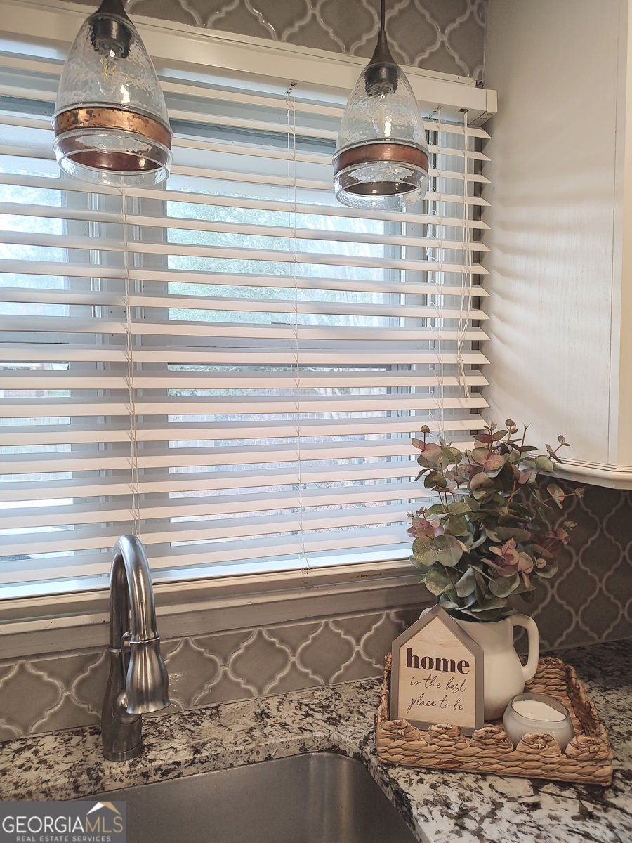 615 Hemlock Drive Thomson - Photo 12