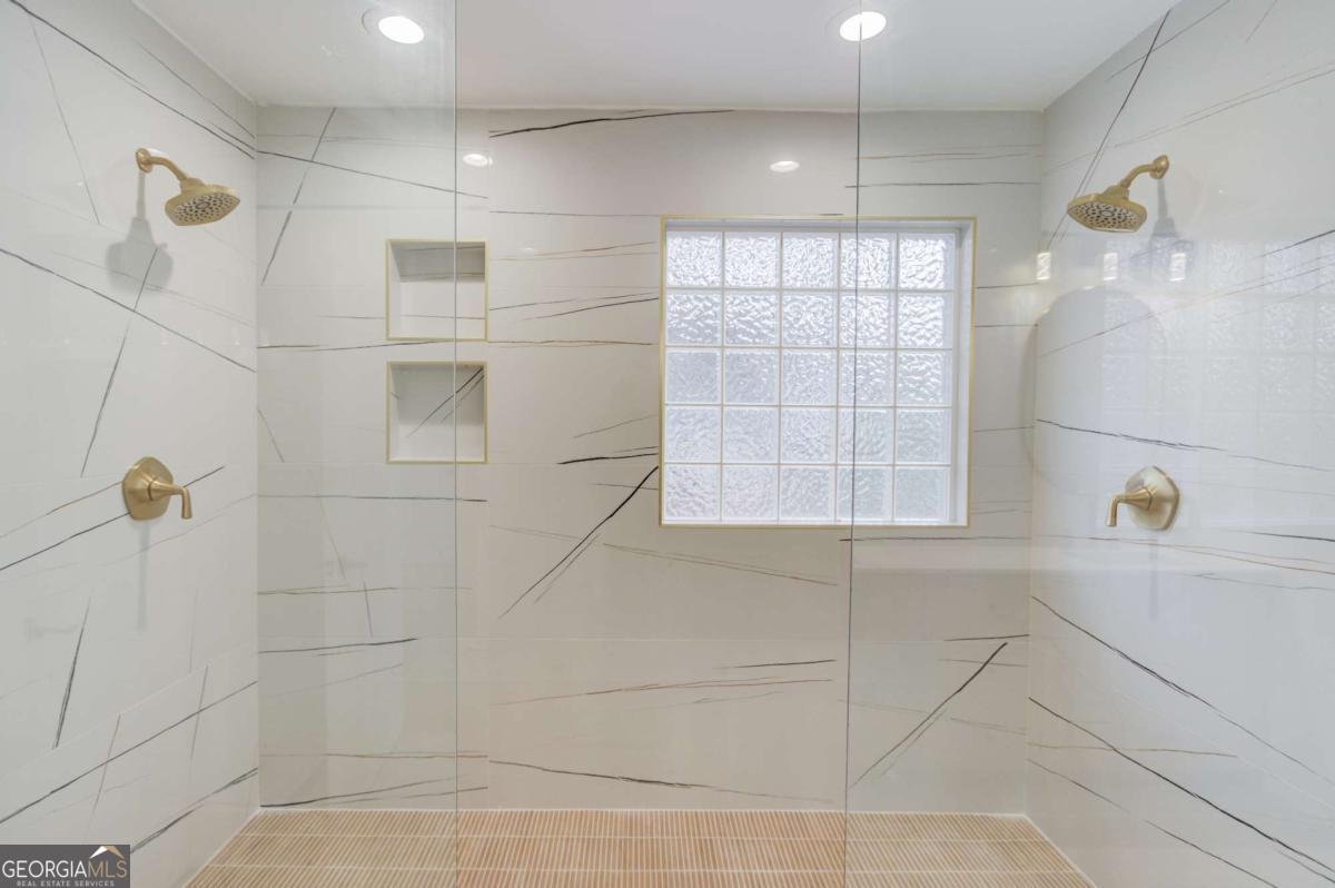 4900 Flat Creek Road Oakwood - Photo 17